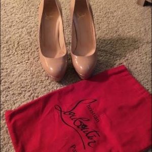 Christian Louboutin Shoes - Christian Louboutin Nude Pumps Christian Louboutin Shoes - Christian Louboutin Nude Pumps